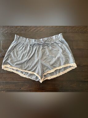 No Boundaries Heather Gray Knit Lounge Shorts with Elastic Waist